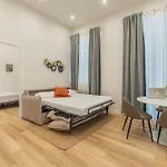 Urania By Soho Boutique Διαμέρισμα
